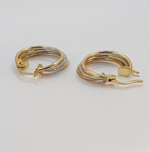 أقراط للنساء من الذهب عيار 18k