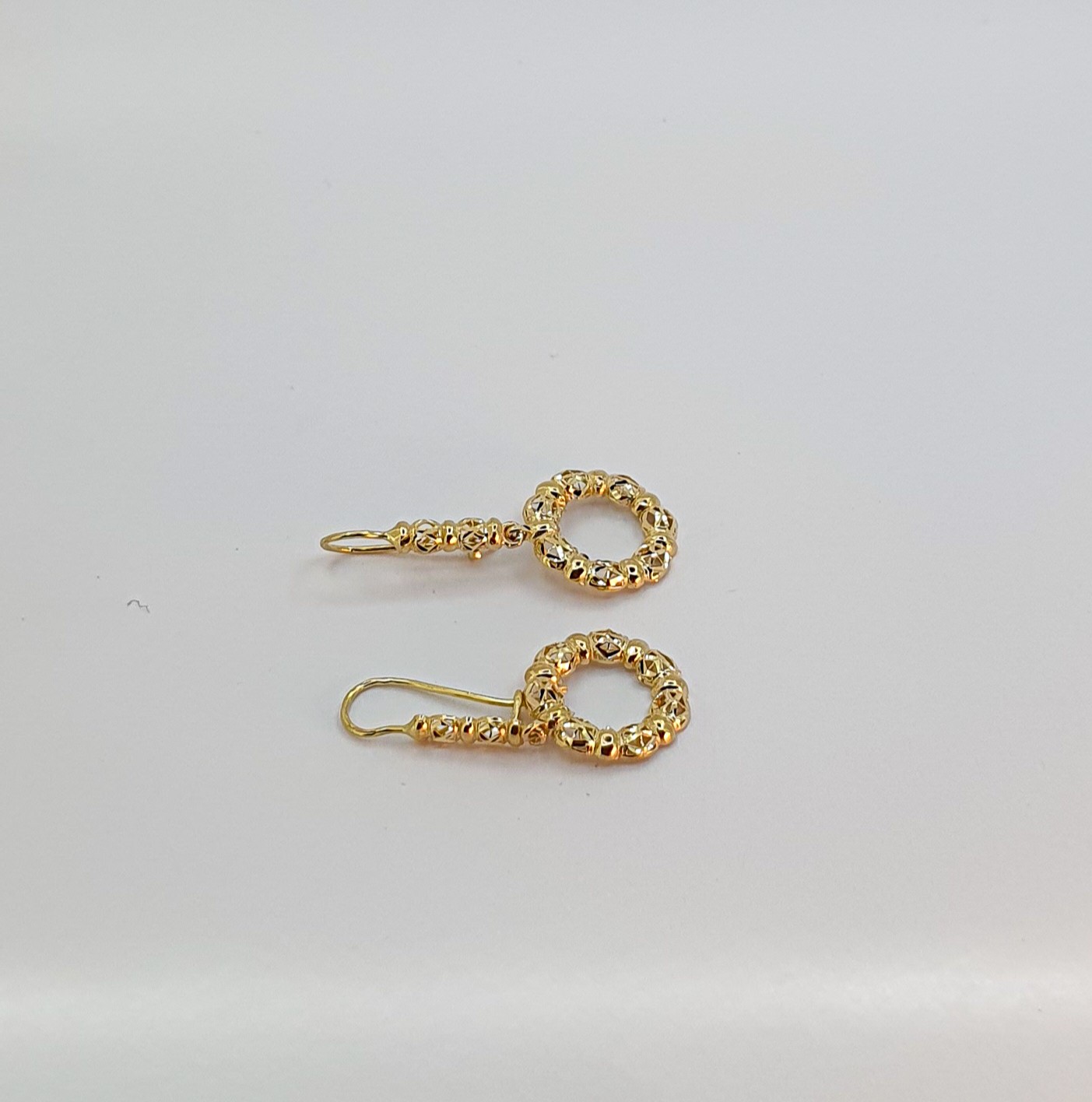 حلقات دق الإبرة - الصورة 3