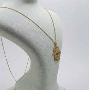 سنسلة الخميسة من معدن الذهب النفيس عيار 18k