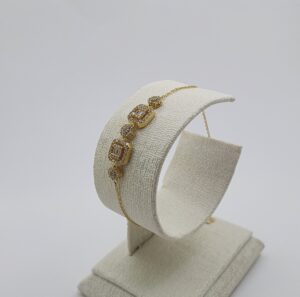 كورميط من الذهب عيار 18k