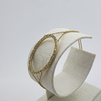 كورميط بشكل بيضاوي من الذهب عيار 18k