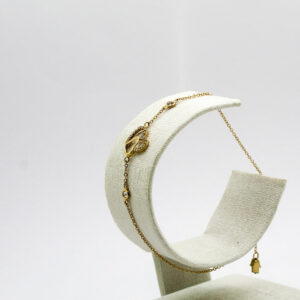 سوار القلب من الذهب عيار 18 قيراط