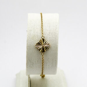 سوار زهرة البرسيم من الذهب عيار 18قيراط