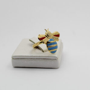 خاتم النحلة من الذهب عيار 18قيراط