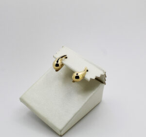 أقراط الدمعة من الذهب عيار 18k