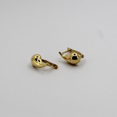 أقراط الدمعة من الذهب عيار 18k