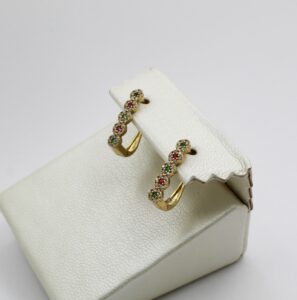 حلقات الزمرد من الذهب عيار 18