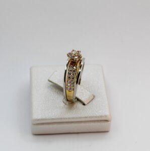 خاتم زواج من الذهب عيار 18k