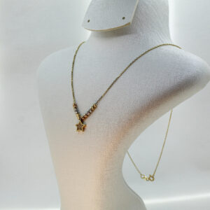 سنسلة من الذهب عيار 18k