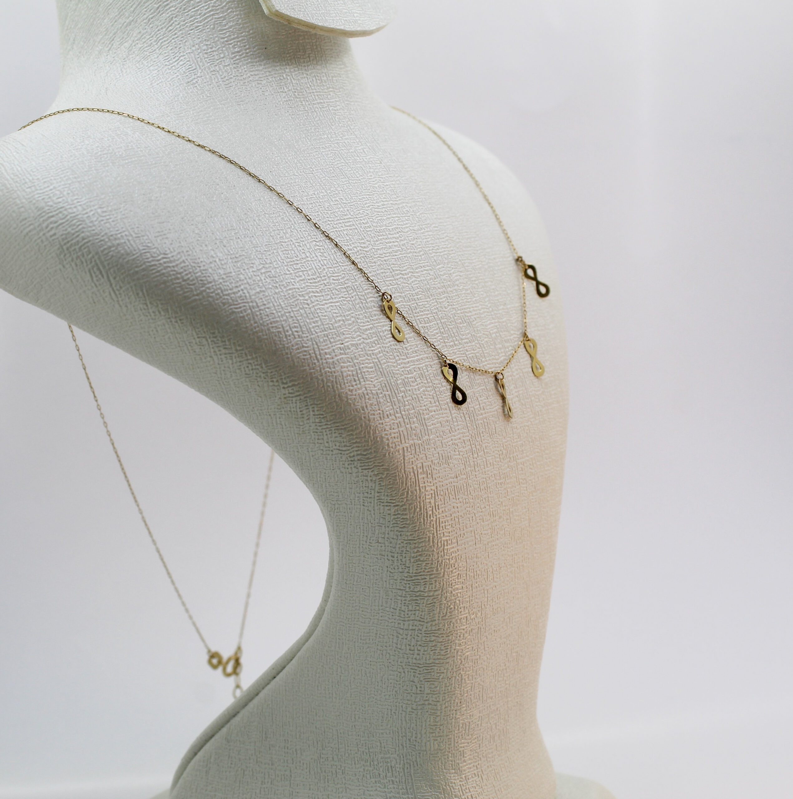 سنسلة Infinity الخريشات من الذهب عيار 18k