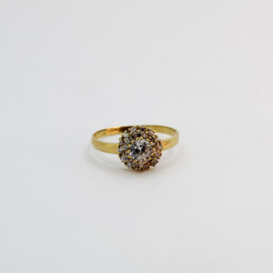 خاتم العش بحجر أبيض من الذهب عيار 18k