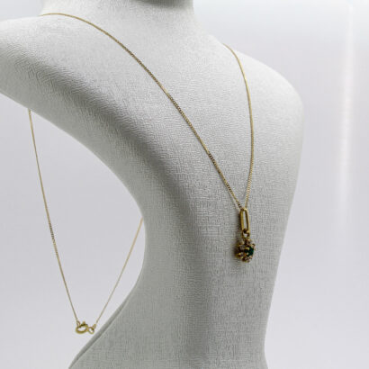 سنسلة المارغريت من الذهب عيار 18k