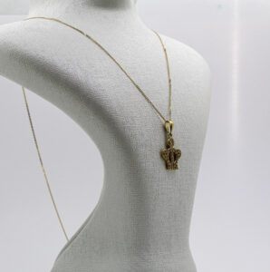 سنسلة التاج من الذهب عيار 18k