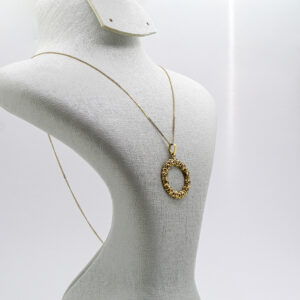 سنسلة دق الإبرة من الذهب عيار 18k