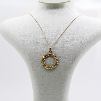 سنسلة دق الإبرة من الذهب عيار 18k