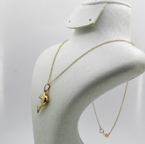 سنسلة الدلفين من الذهب عيار 18k