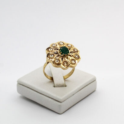 خاتم الوردة من الذهب عيار 18 قيراط