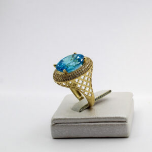 خاتم الكوكتيل من الذهب عيار 18قيراط