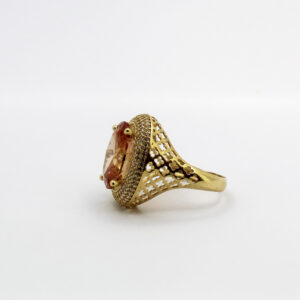 خاتم من الذهب