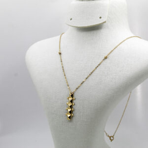 سنسلة الكلاش من الذهب عيار 18قيراط