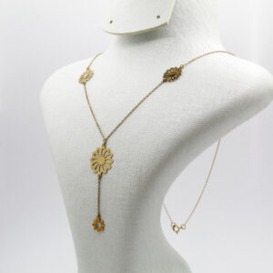 سنسلة الوريدات من الذهب عيار 18قيراط